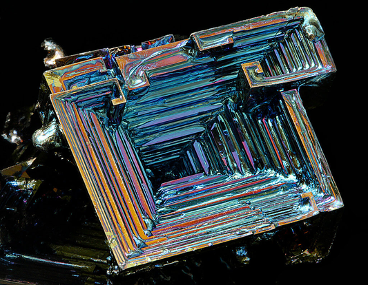 Magic crystal-bismuth