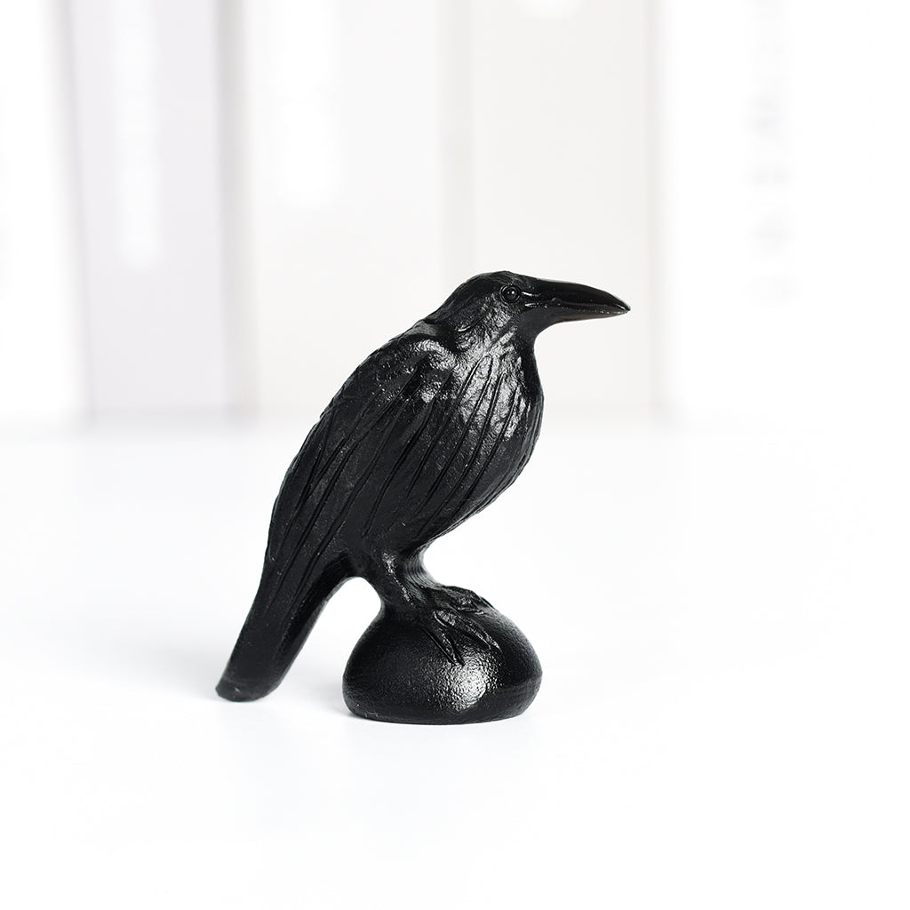 Natural obsidian crow natural crystal carving