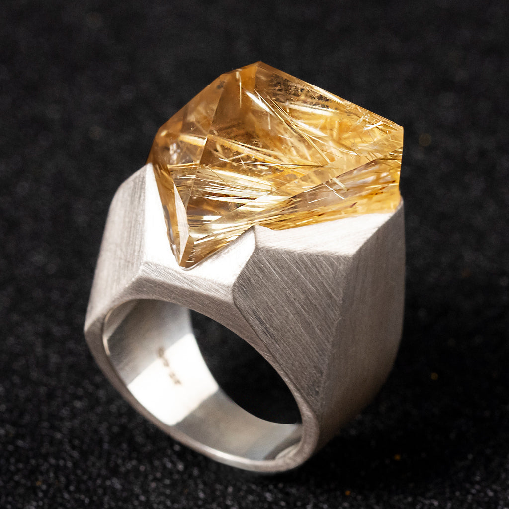 High-end design crystal ring