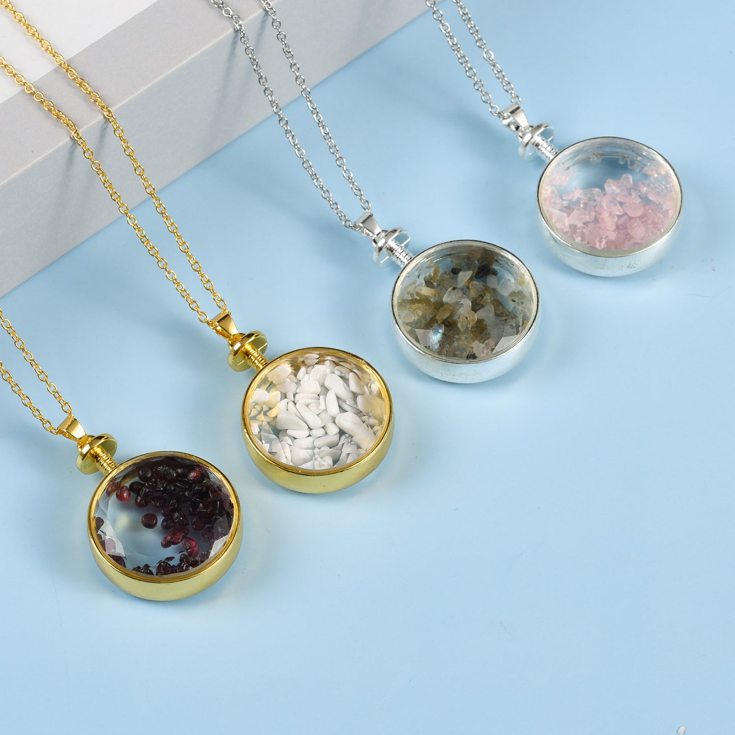 Glass circular necklace Wholesale Pendant Factory outlet Natural