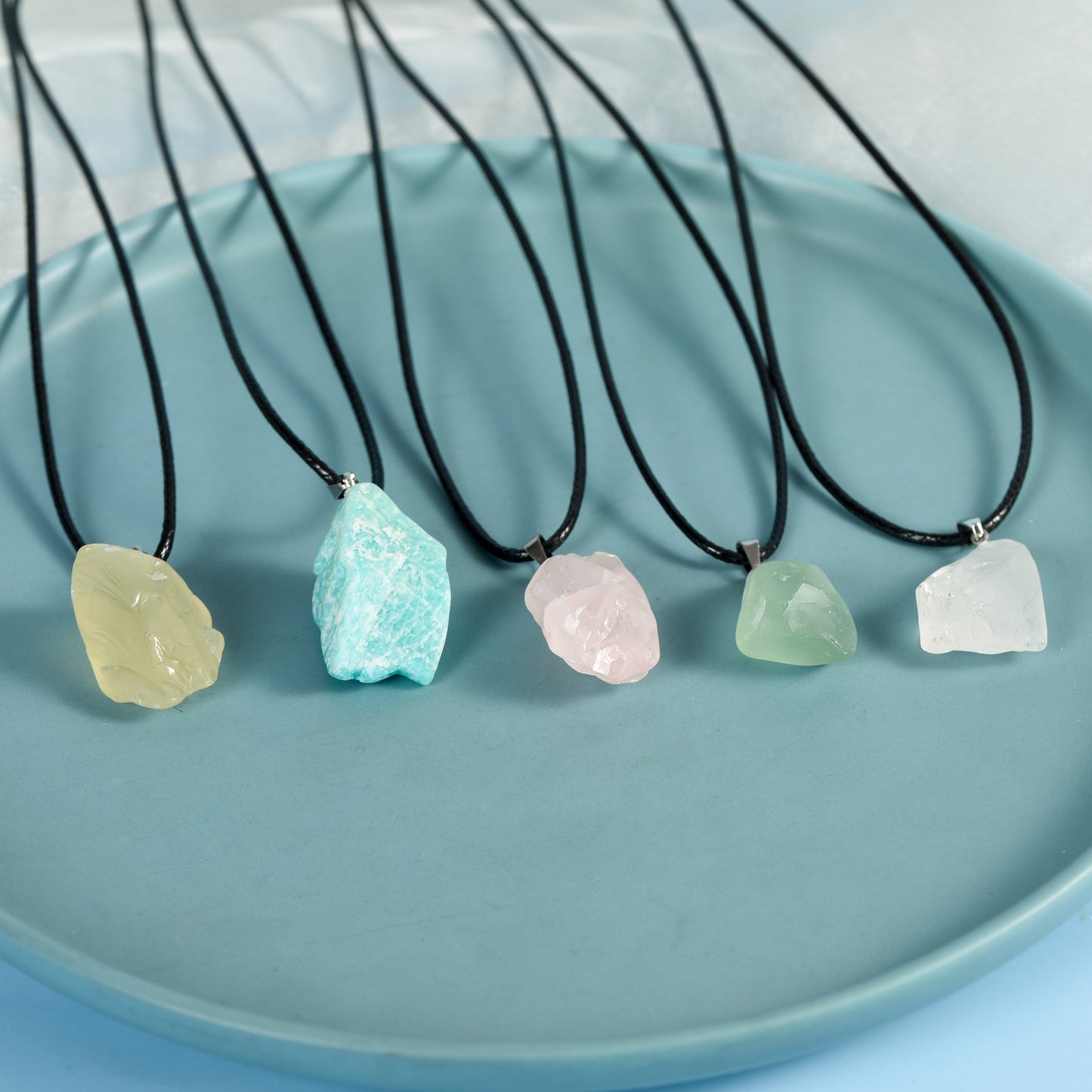 Raw stone pendant pendant crystal wholesale arts and crafts Pendant wholesale