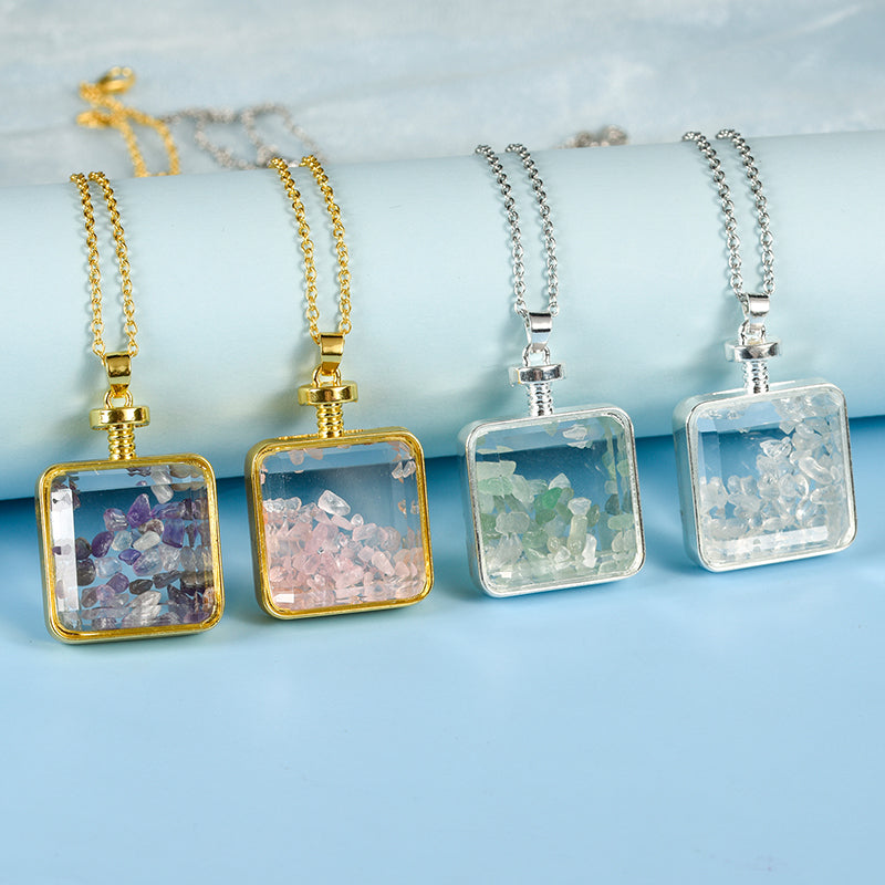 Amazon's hot new multi-color optional neckwear rubble square powder crystal simple personality necklace circular pendant