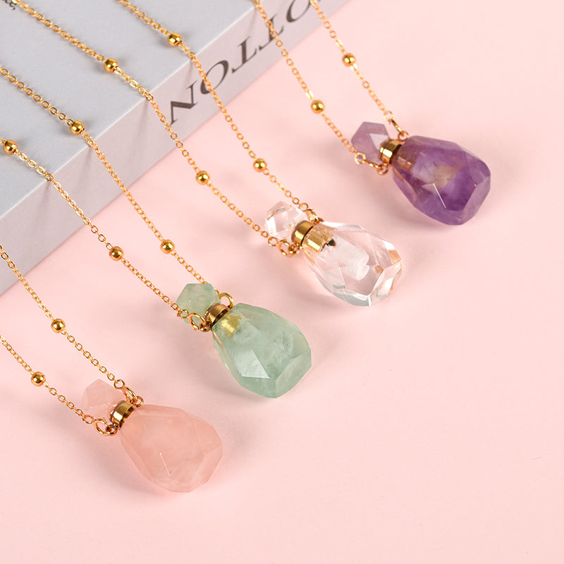 Amazon sells new multi-color optional collars crystal perfume bottle simple personality necklace pendant