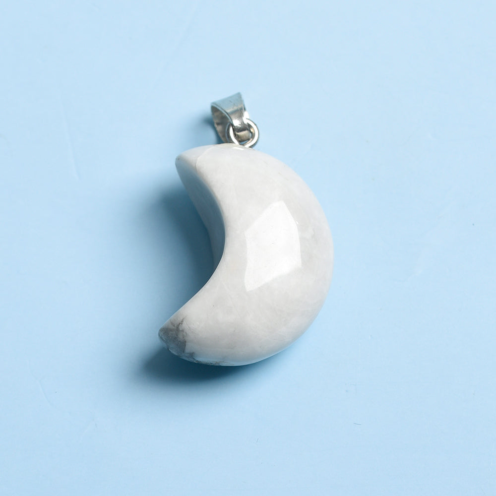 Natural crystal moon pendant a large number of inventory manufacturers direct many styles