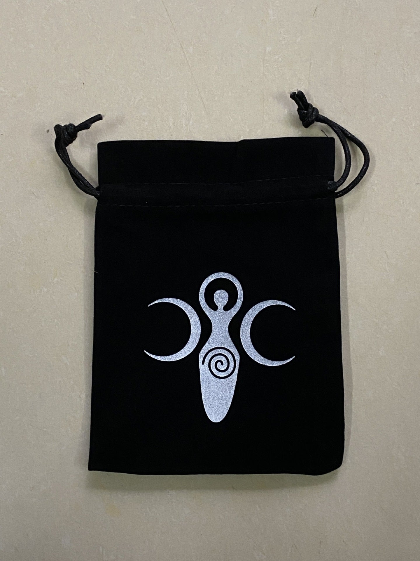 Metaphysical Altar Tarot Velvet Drawstring Storage Pouch