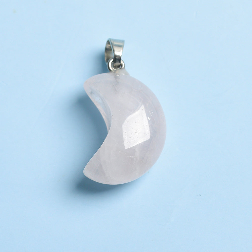 Natural crystal moon pendant a large number of inventory manufacturers direct many styles